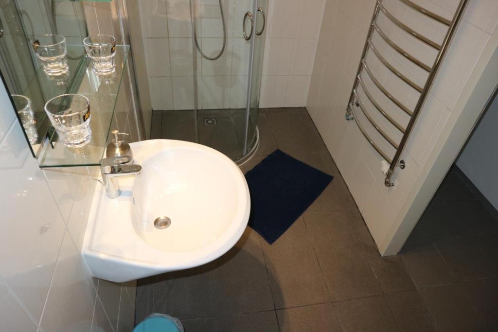 Holiday Home Roy Берлин Екстериор снимка